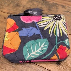 Vera Bradley coin bag in jazzy blooms